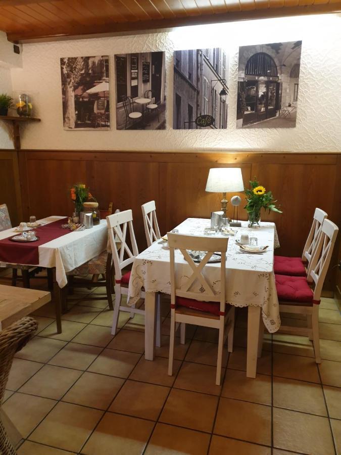 Hotel Zur Schleuse  Swischtow Exterior foto